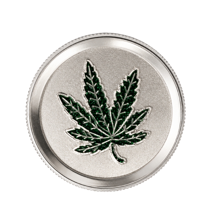 Luxury Leaf Spark Smoker's Metal Pipe Set